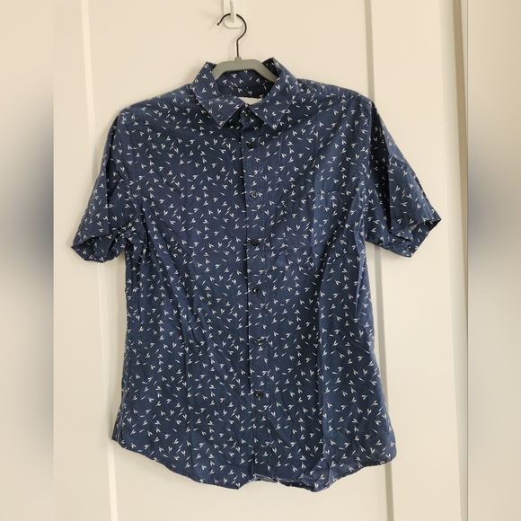 Goodfellow & Co Other - Goodfellow Men's Short Sleeve Button-Down Shirt - slim fit